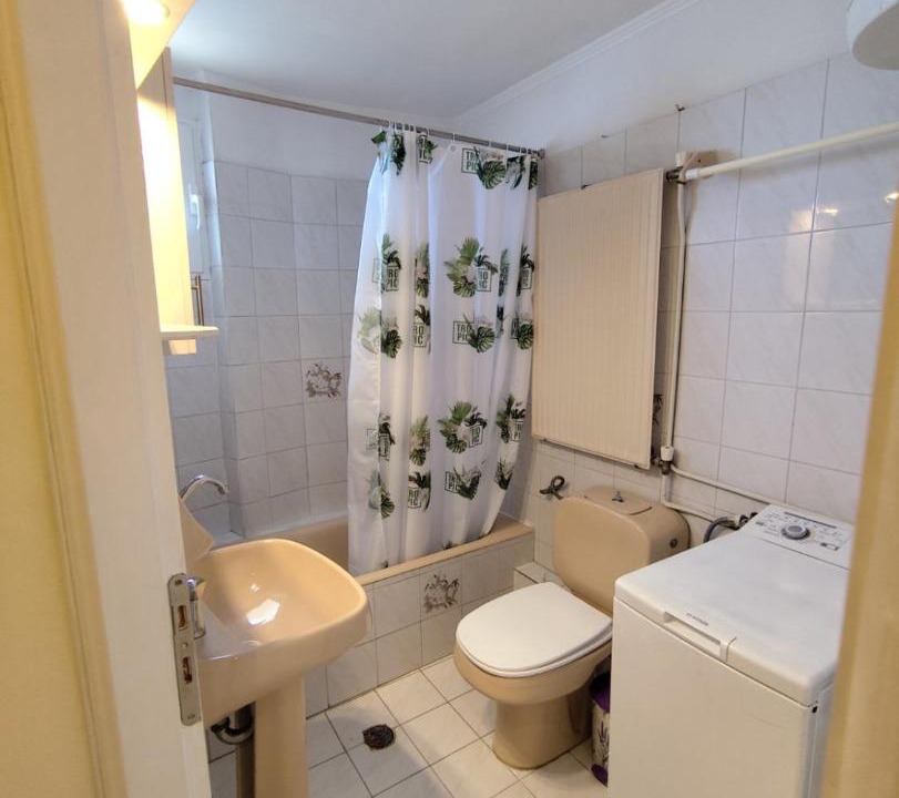 Photo of Bathroom in Loutra Edipsou