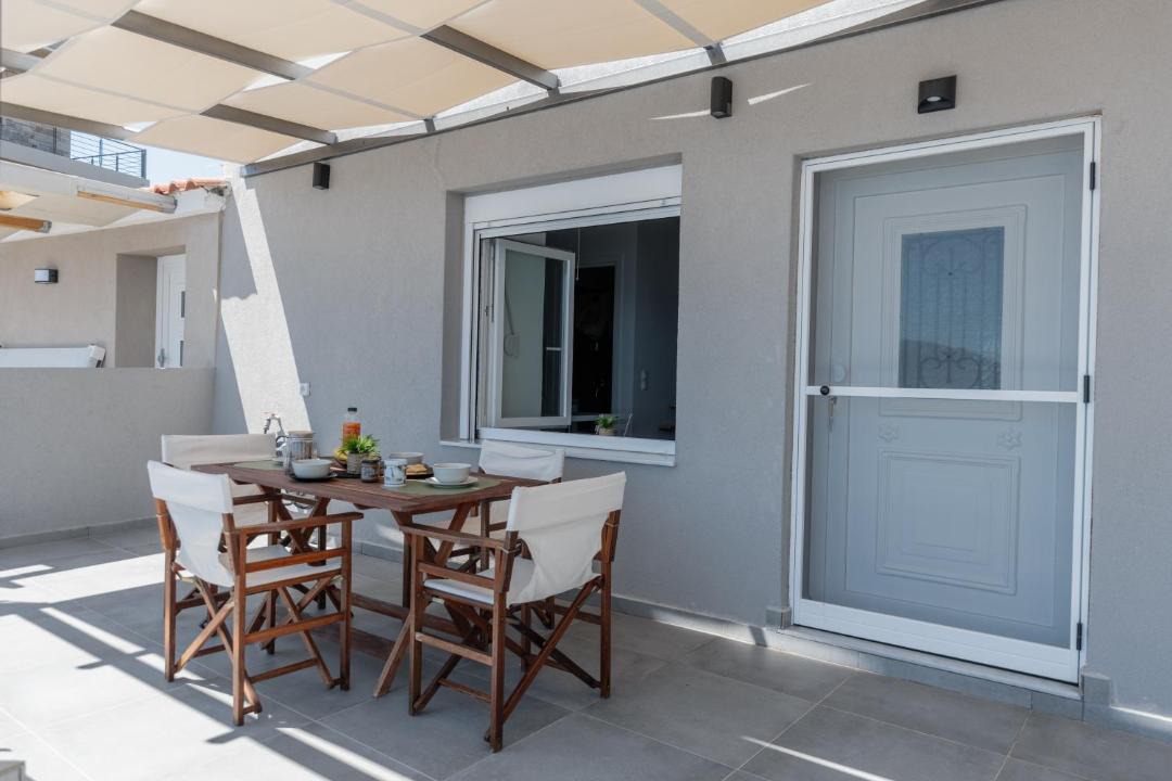 Photo of Patio Balcony in Sipiada
