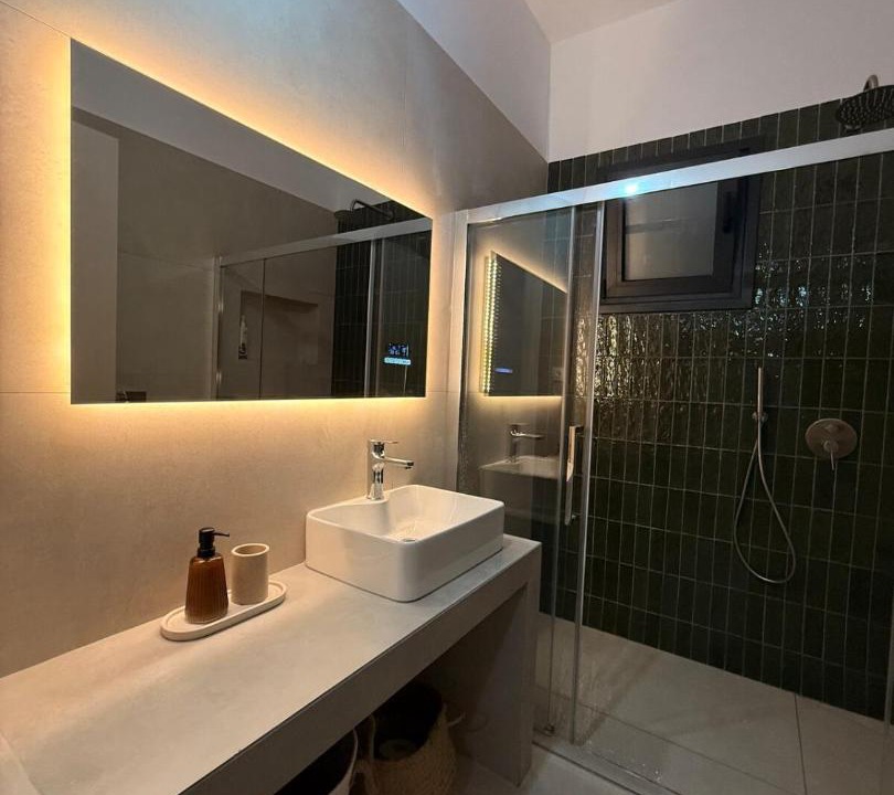 Photo of Bathroom in Yenion