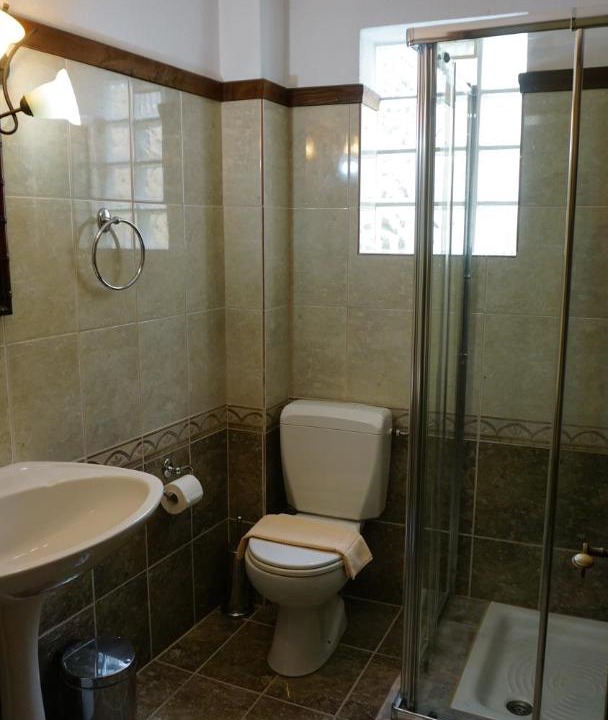 Photo of Bathroom in Elati