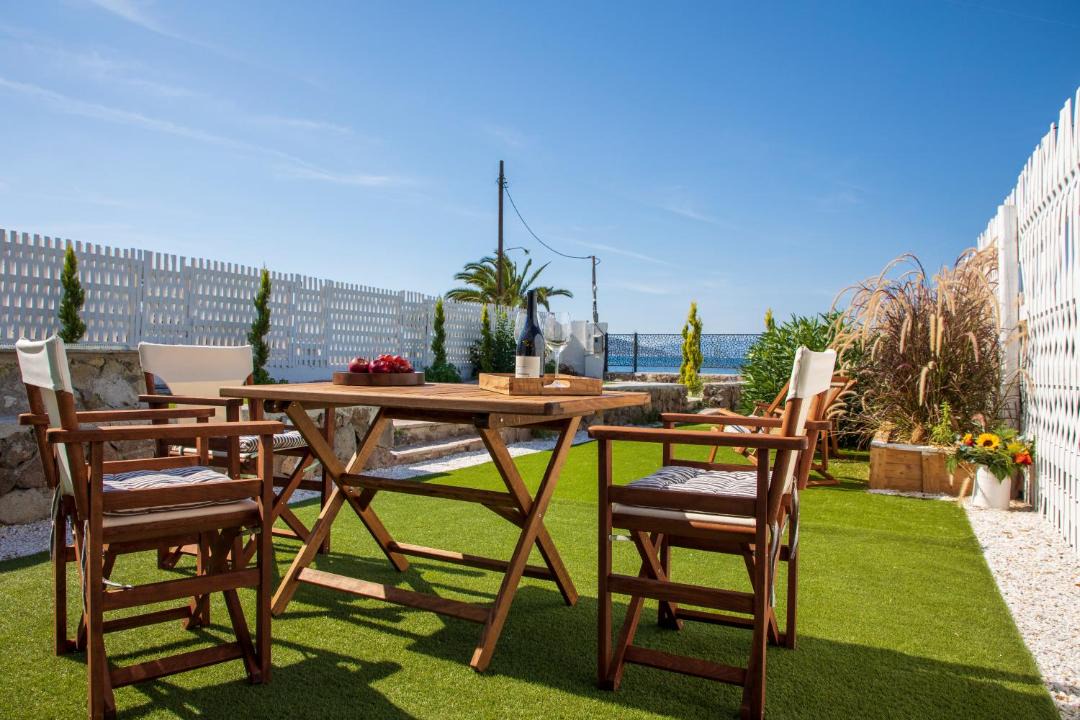Photo of Patio Balcony in Aegina Town