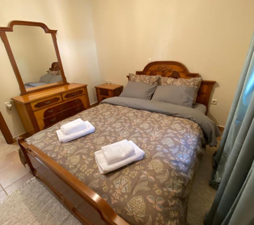 Photo of Bedroom in Karyes