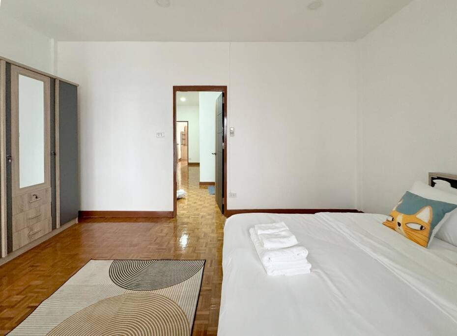 Photo of Bedroom in Ratchadaphisek