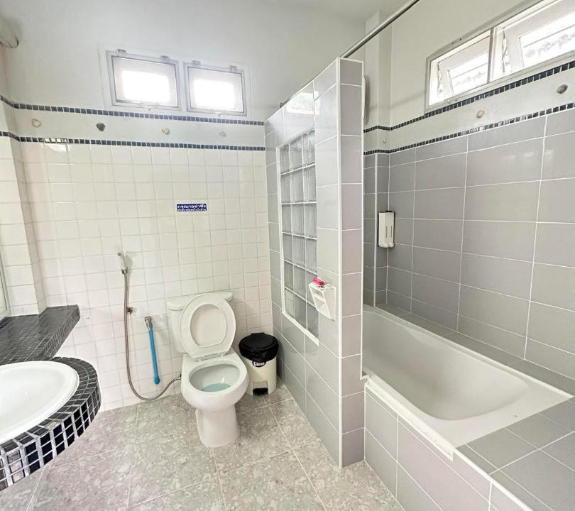 Photo of Bathroom in Trang