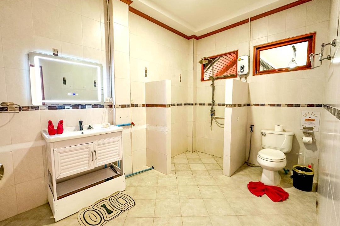 Photo of Bathroom in Haad Yao