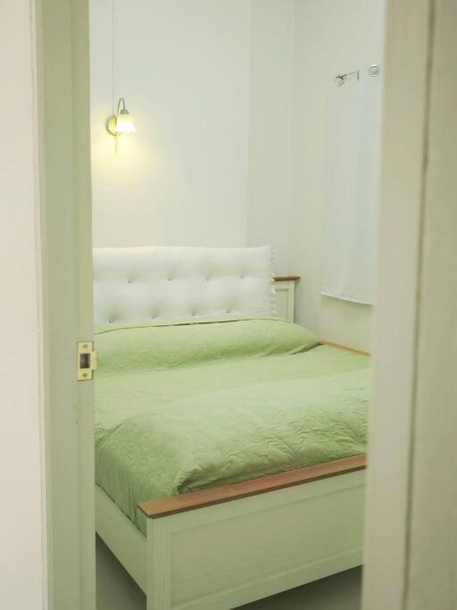 Photo of Bedroom in Amphawa