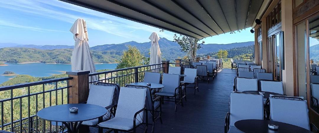 Photo of Patio Balcony in Lake Plastiras