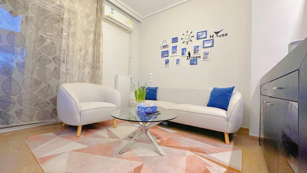 Photo of Livingroom in Pasalimani
