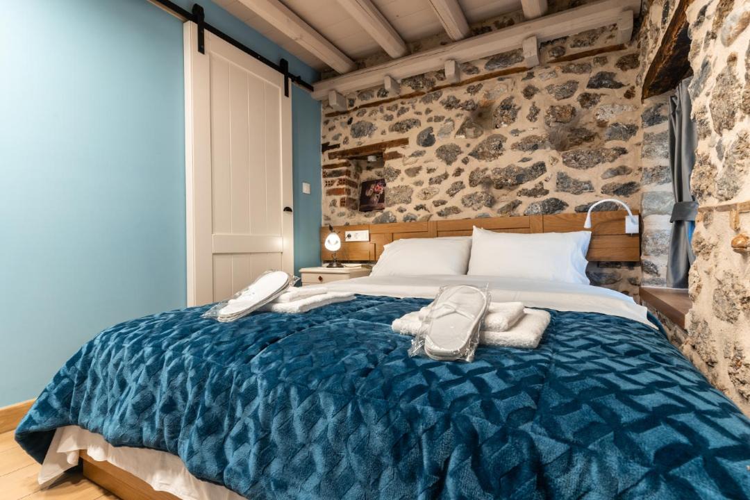 Photo of Bedroom in Dio-Olympos