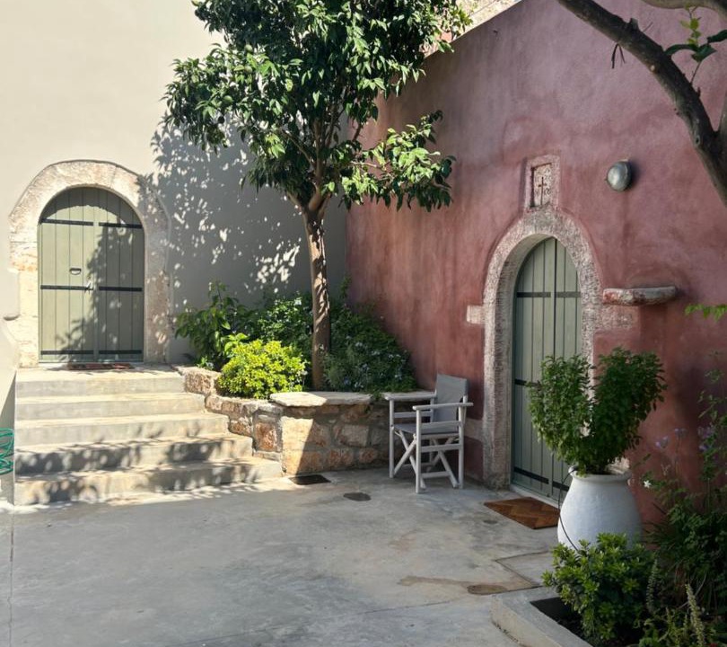 Photo of Others in Sternes