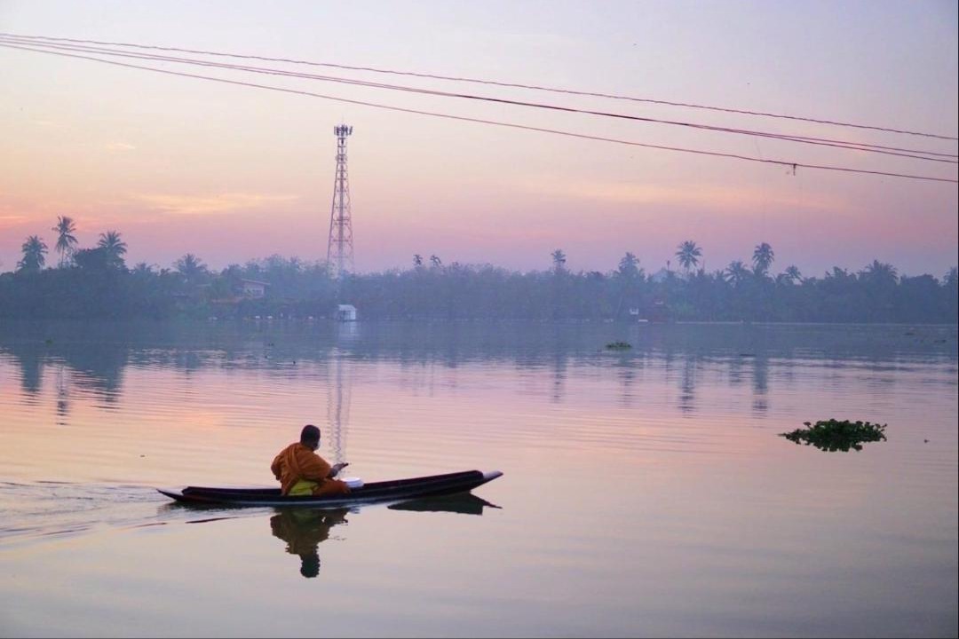 Photo of Human In Picture in Suan Luang