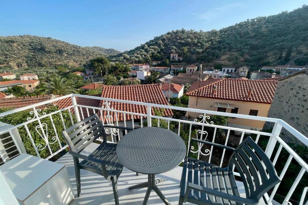 Photo of Patio Balcony in Trygonas