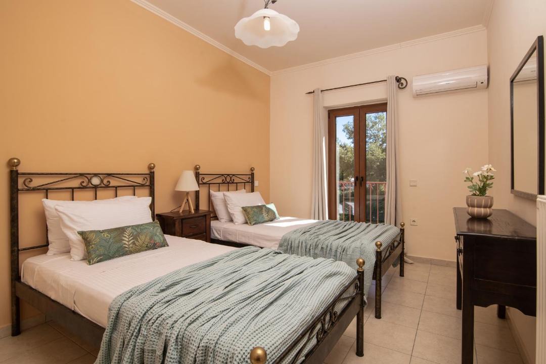 Photo of Bedroom in Argassi