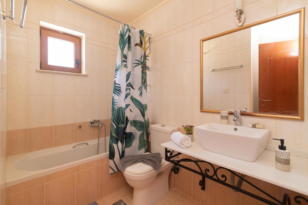 Photo of Bathroom in Argassi