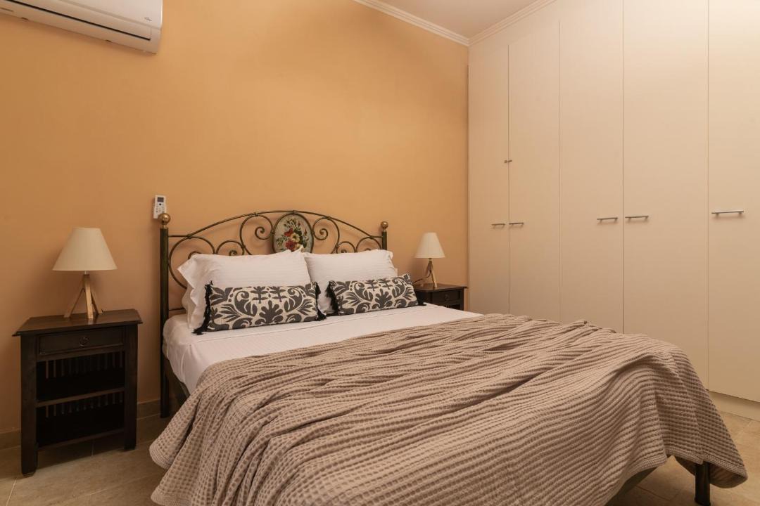 Photo of Bedroom in Argassi