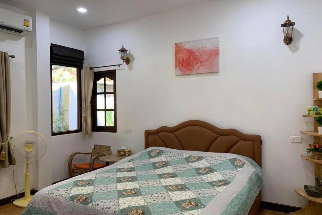 Photo of Bedroom in Mae Kon