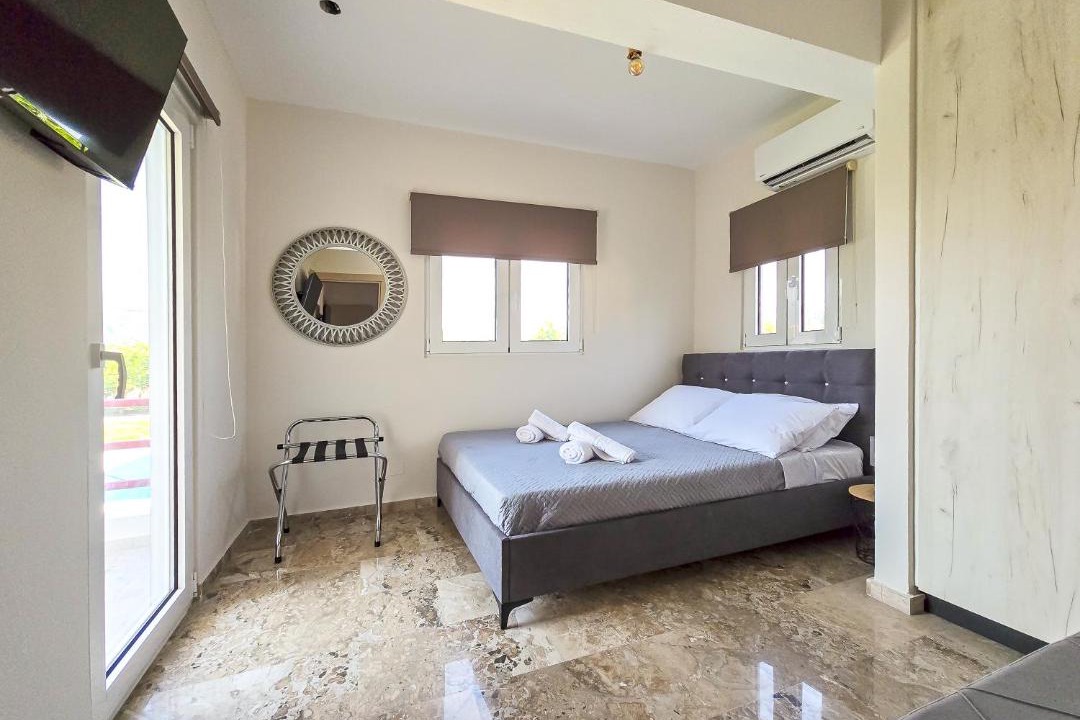 Photo of Bedroom in Aigialeia