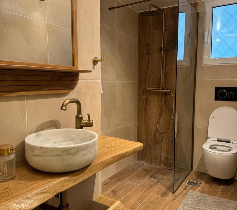 Photo of Bathroom in Mousio