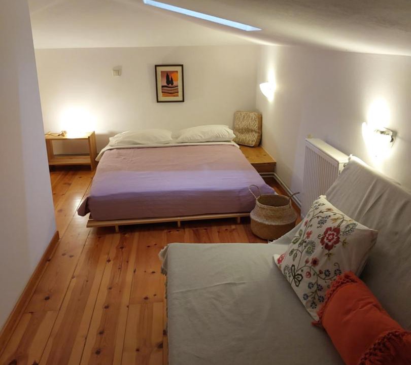 Photo of Bedroom in Paleopolis