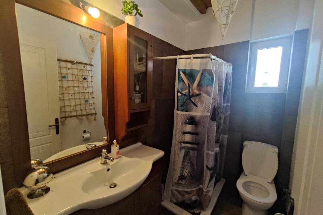 Photo of Bathroom in Vathy