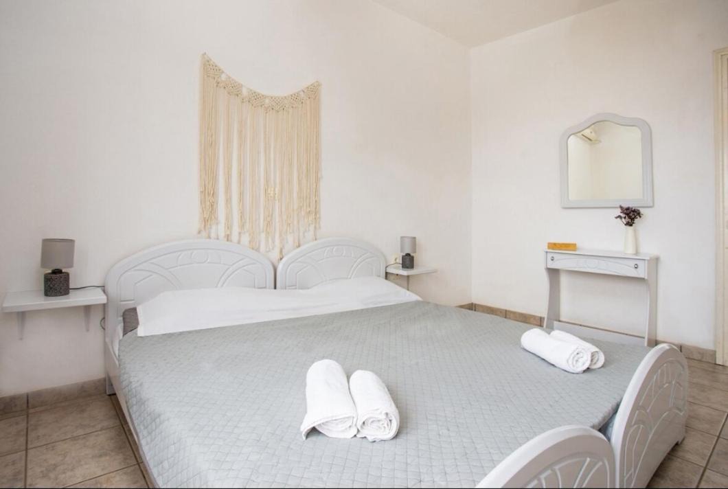 Photo of Bedroom in Sigri