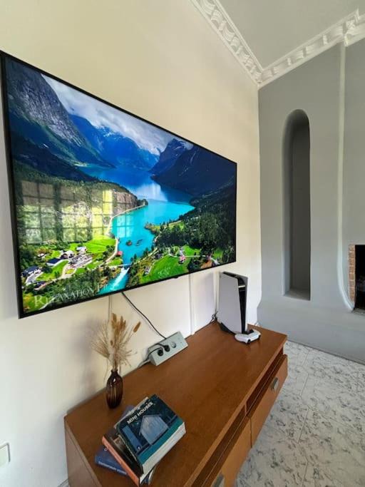 Photo of Livingroom in Amarousion