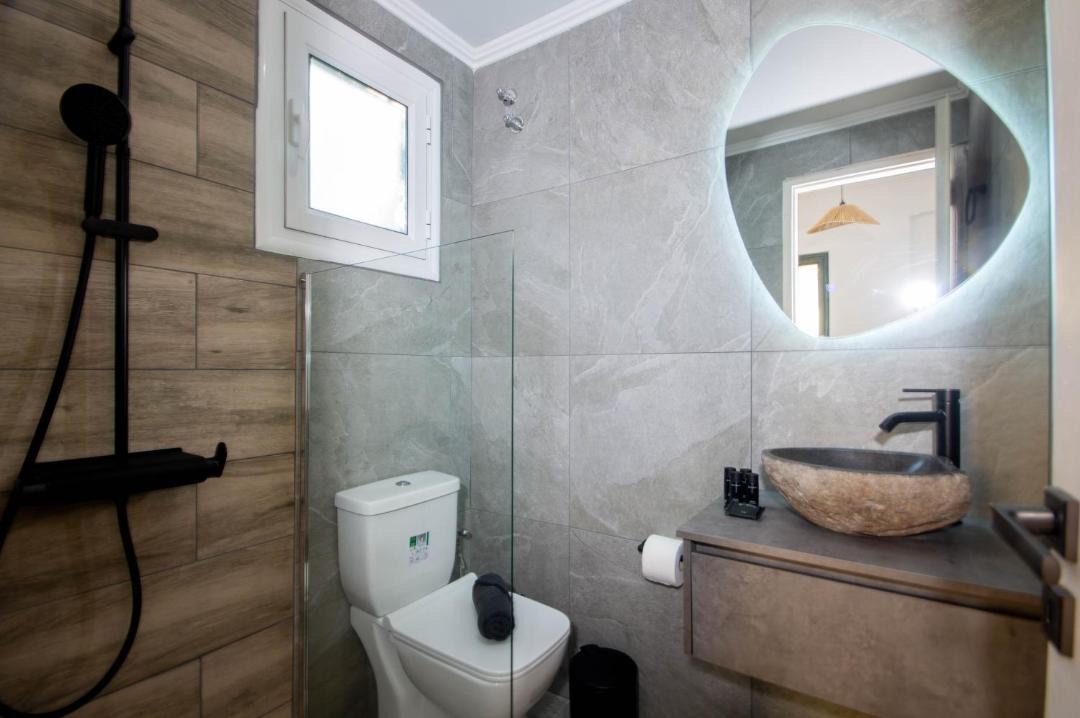 Photo of Bathroom in Kavos