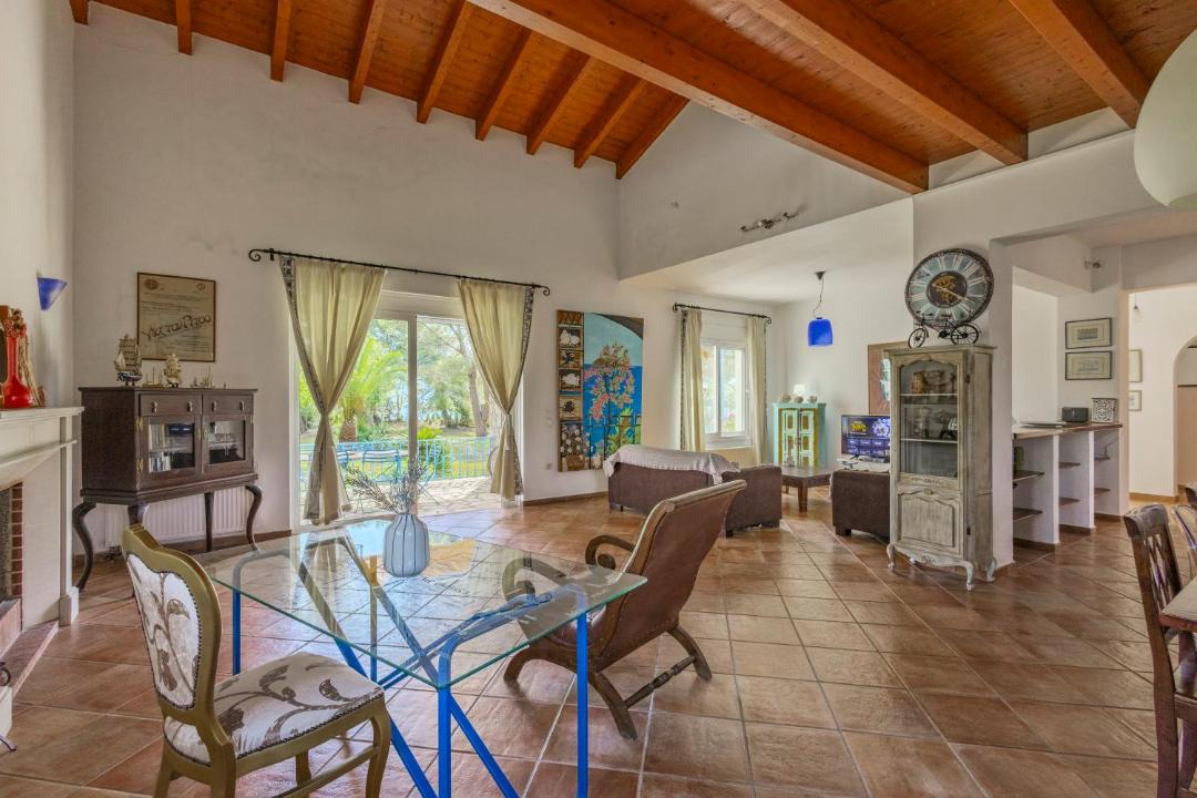 Photo of Livingroom in Molos