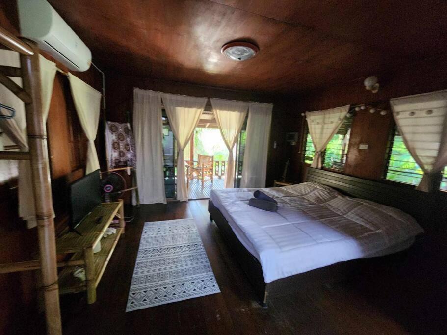 Photo of Bedroom in Chaloklum