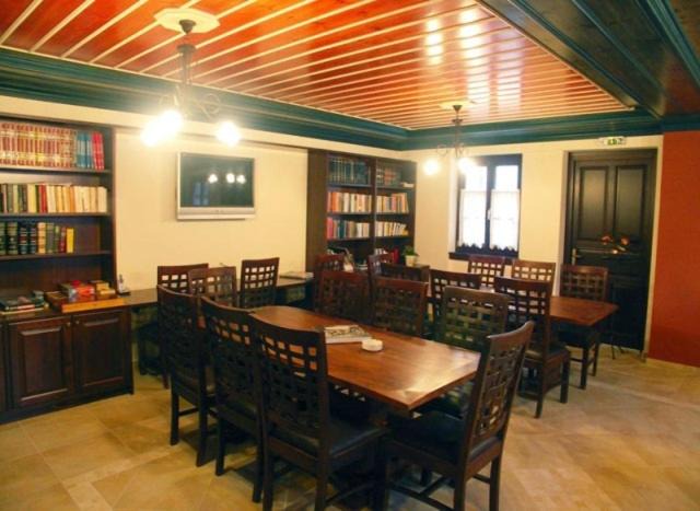 Photo of Others in Monodendri