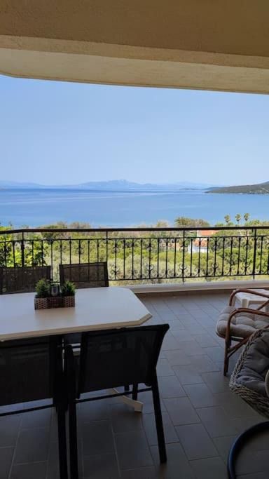 Photo of Patio Balcony in Marmari