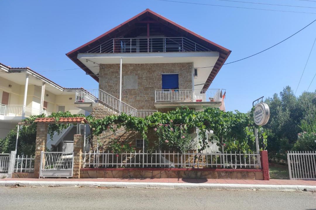 Photo of Buildings in Makrigialos