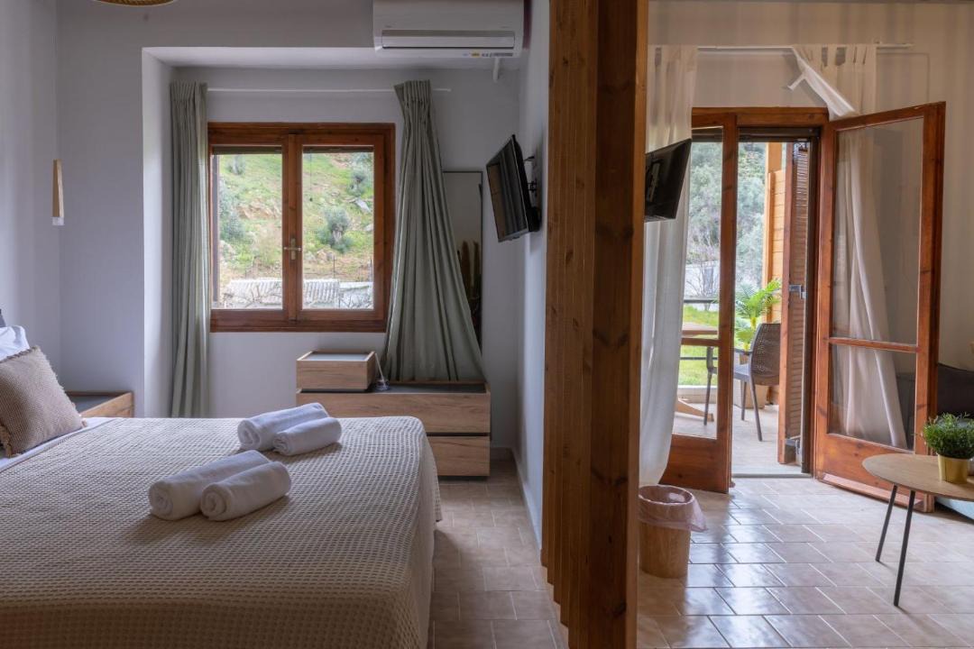Photo of Bedroom in Pteleos