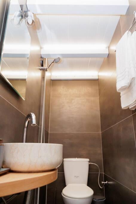 Photo of Bathroom in Skoutari