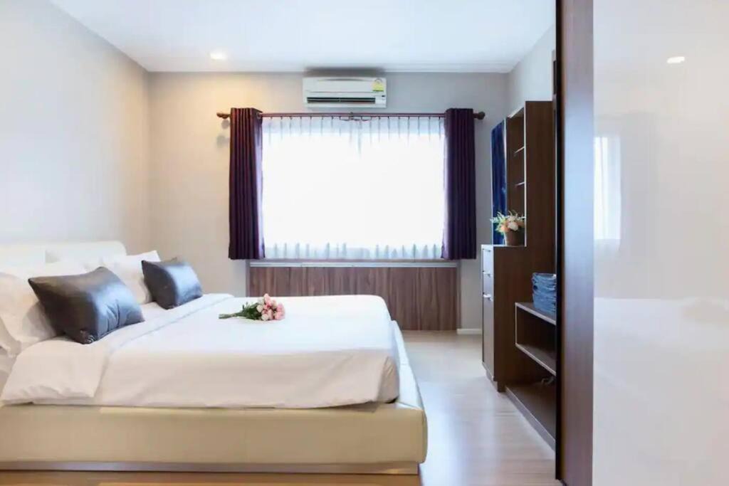 Photo of Bedroom in Ploenchit