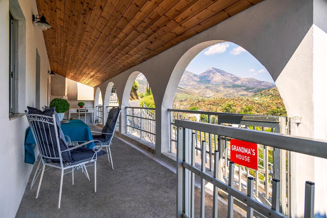 Photo of Patio Balcony in Karvelas