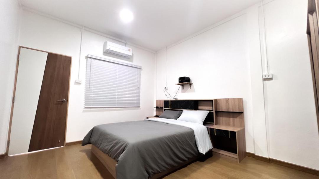 Photo of Bedroom in Ratchathewi