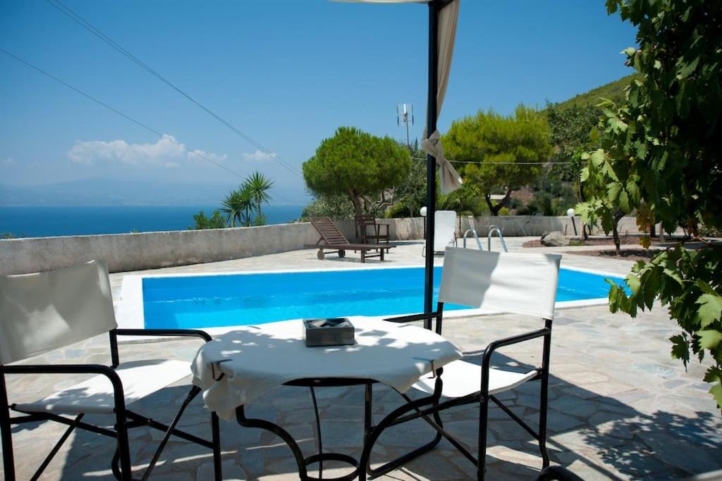 Photo of Patio Balcony in Loutraki-Agioi Theodoroi