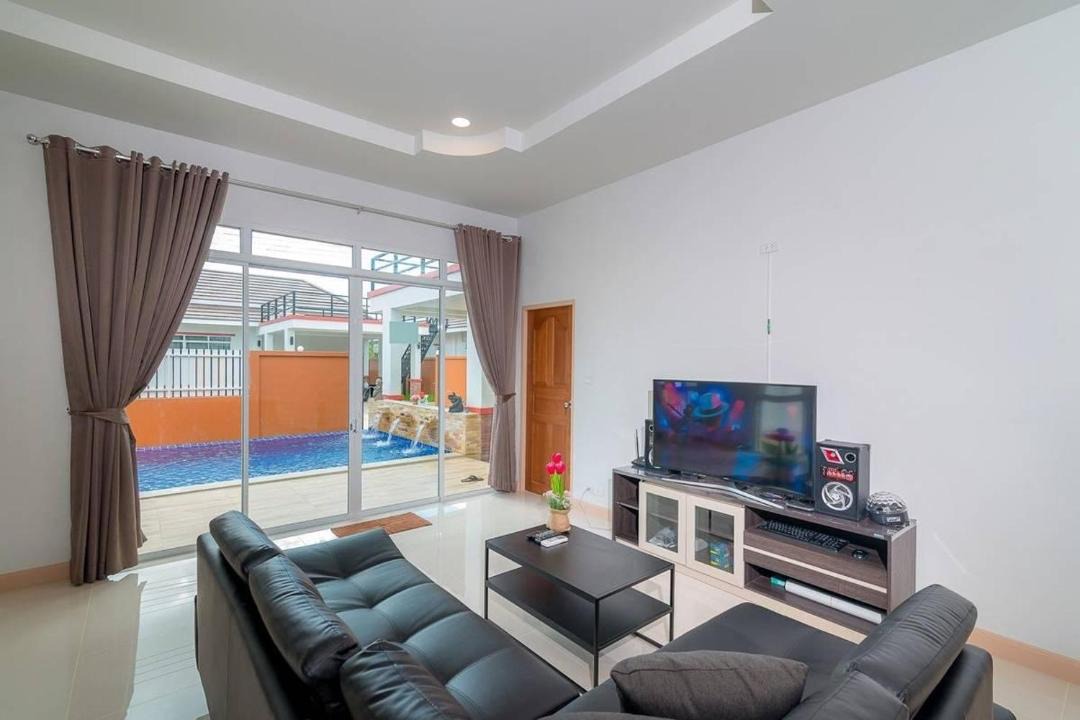 Photo of Livingroom in Hin Lek Fai