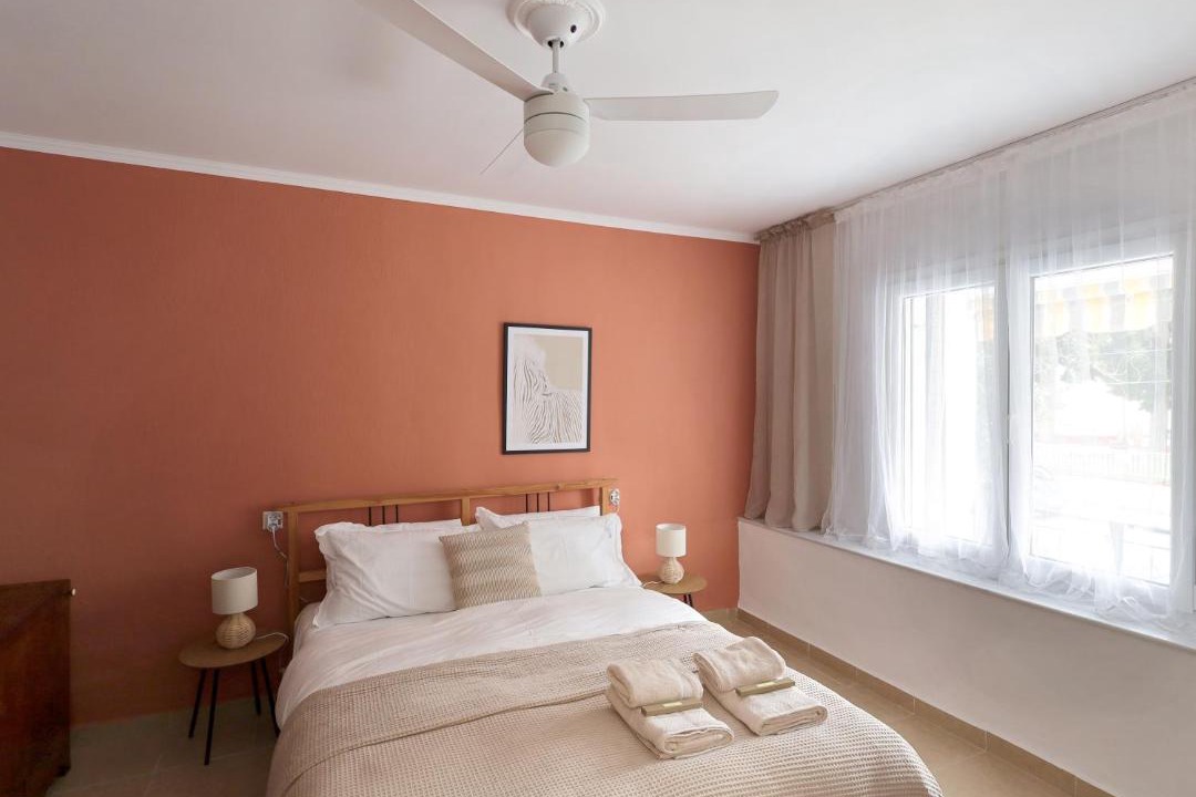 Photo of Bedroom in Drama