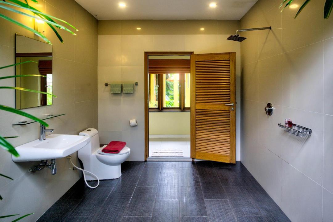 Photo of Bathroom in Hua Thanon