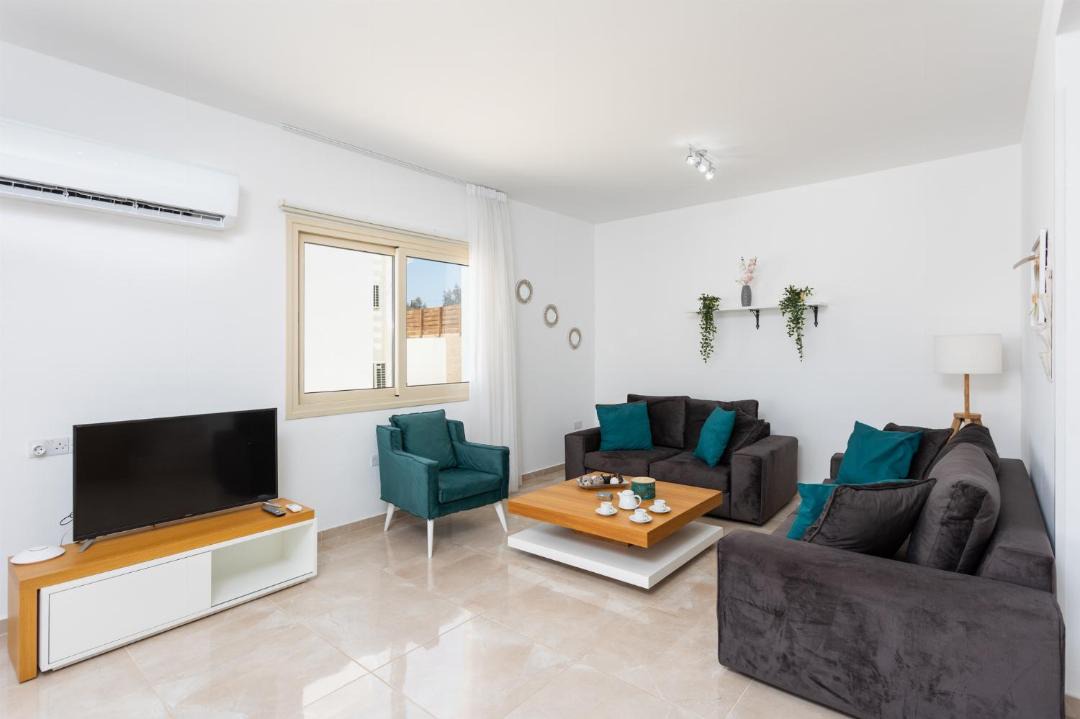 Photo of Livingroom in Pomos