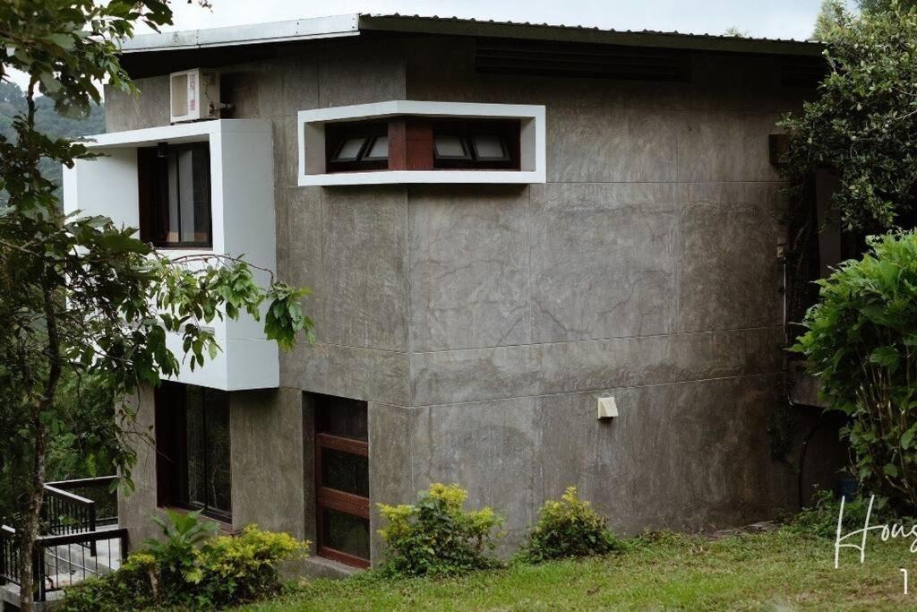 Photo of Buildings in Mae Rim