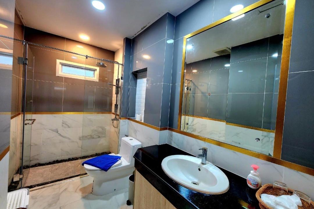 Photo of Bathroom in Takhian Tia