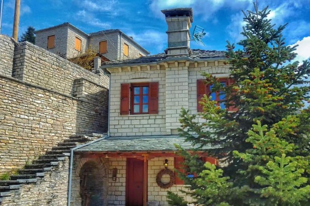 Photo of Buildings in Vitsa