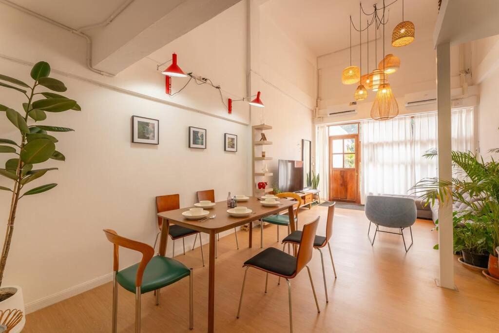 Photo of Livingroom in Old City