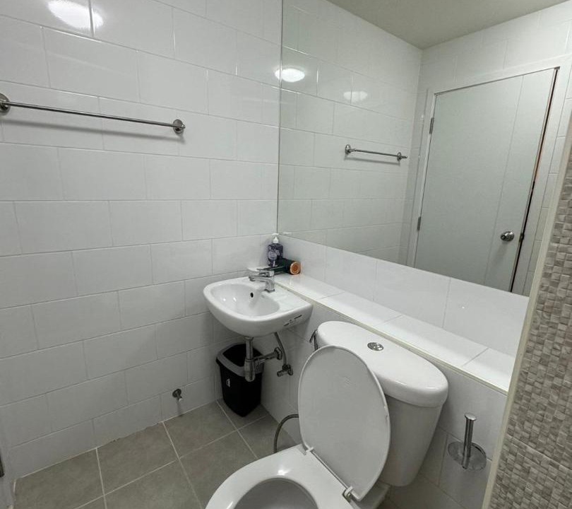 Photo of Bathroom in Bang Rak Phatthana