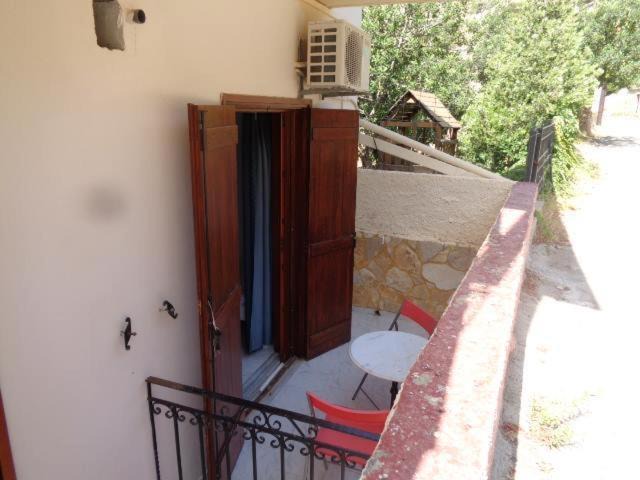Photo of Patio Balcony in Sougia
