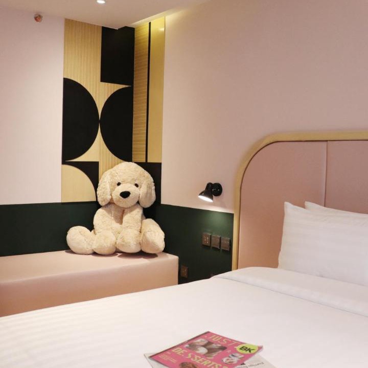 Photo of Bedroom in Thanon Phetchaburi