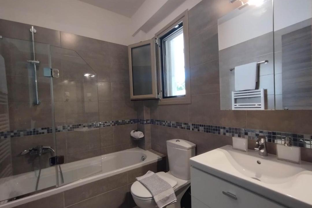 Photo of Bathroom in Karavomylos